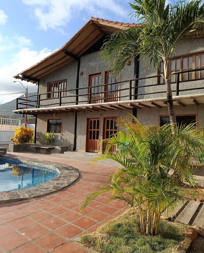 Guacuco Living · 3
