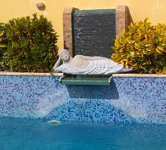 Hotel Buddha Beach and Lounge · 4