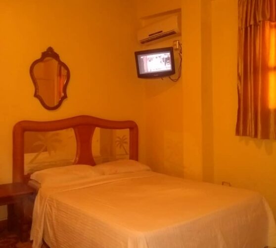 Hotel Castillo El Milagro · 3