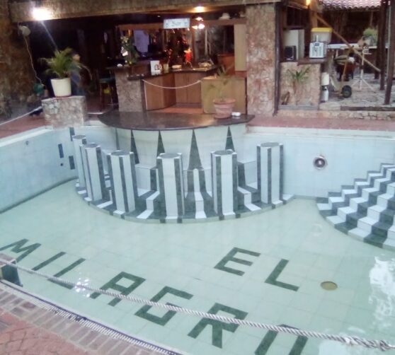 Hotel Castillo El Milagro · 5