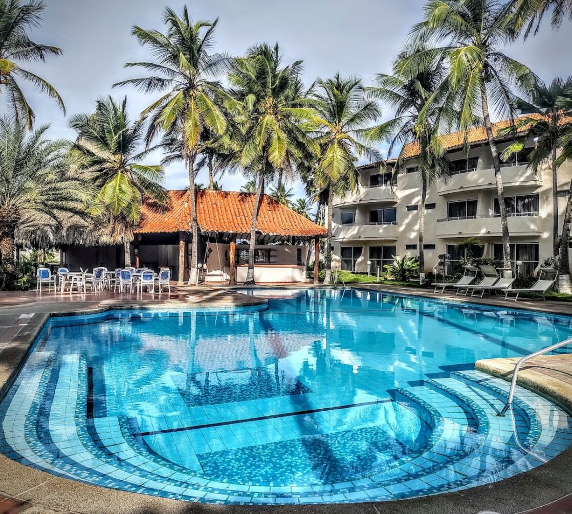 Hotel Le Flamboyant · 3