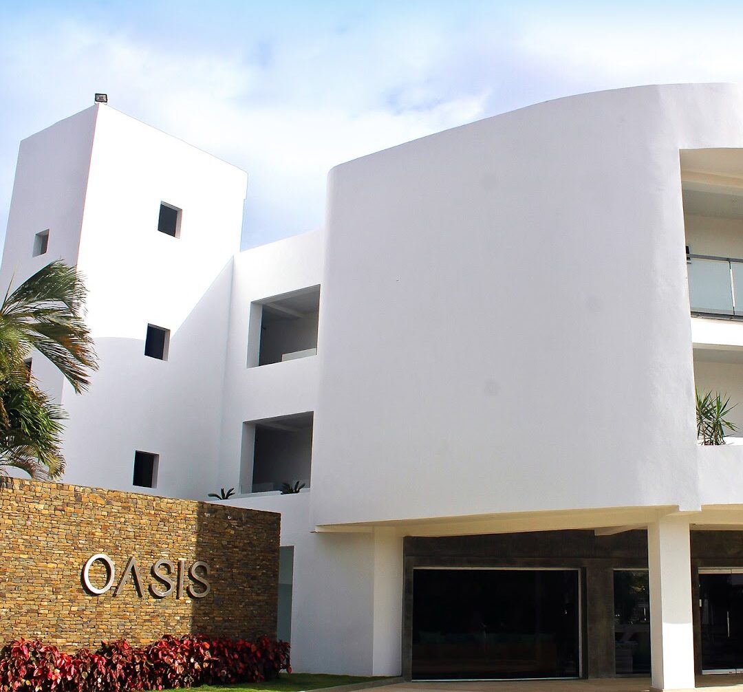 Hotel Paradise Oasis · 3