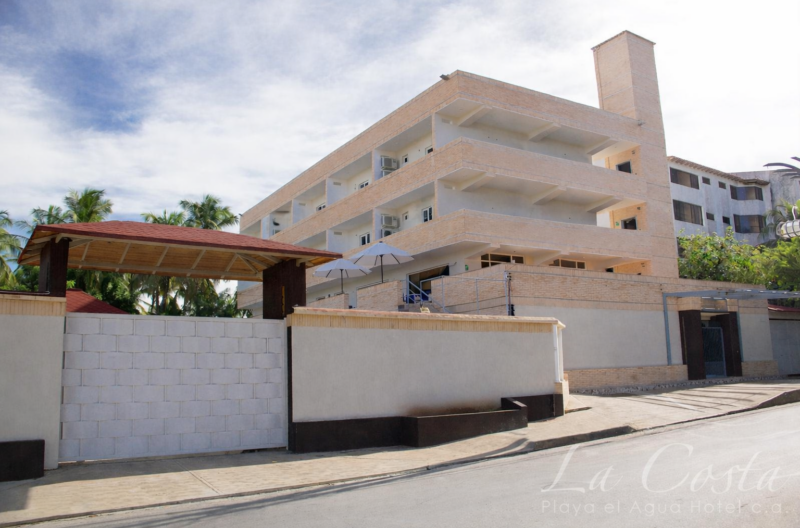 La Costa - Playa El Agua Hotel, C.A · 1