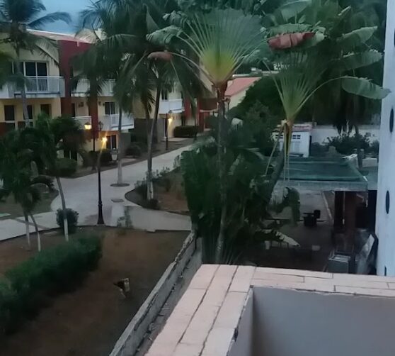 La Costa - Playa El Agua Hotel, C.A · 4
