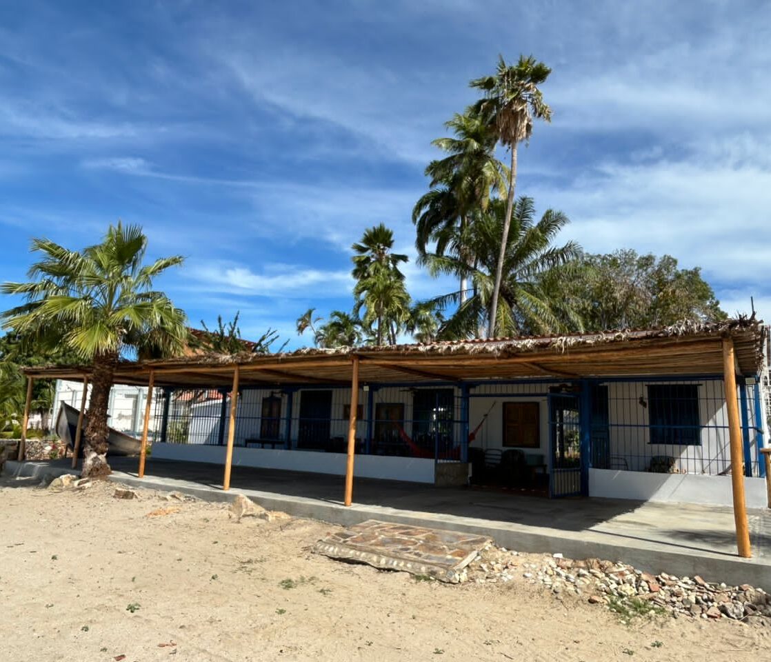 La Cotorra Inn · 3
