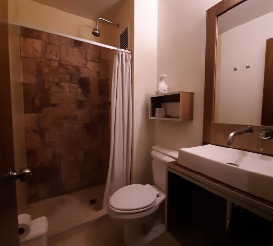 Libert Hotel · 5