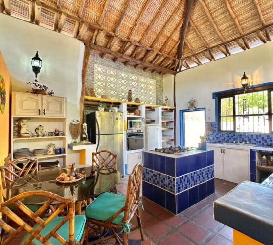 Posada Caribbean House · 4