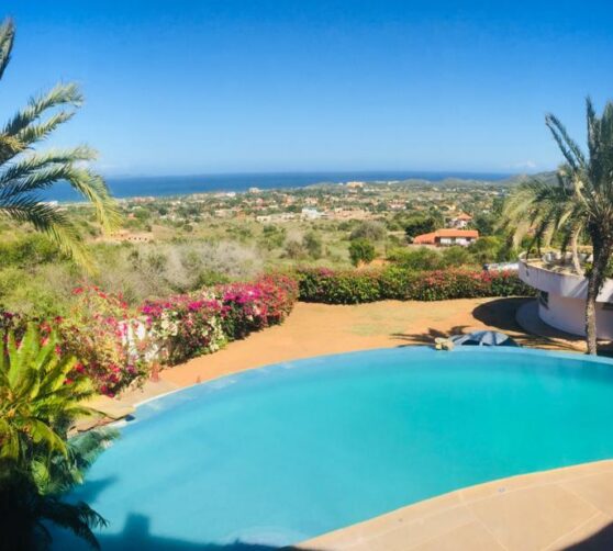 Villa Mar · 5