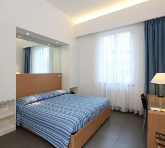 Hotel Genova · 4