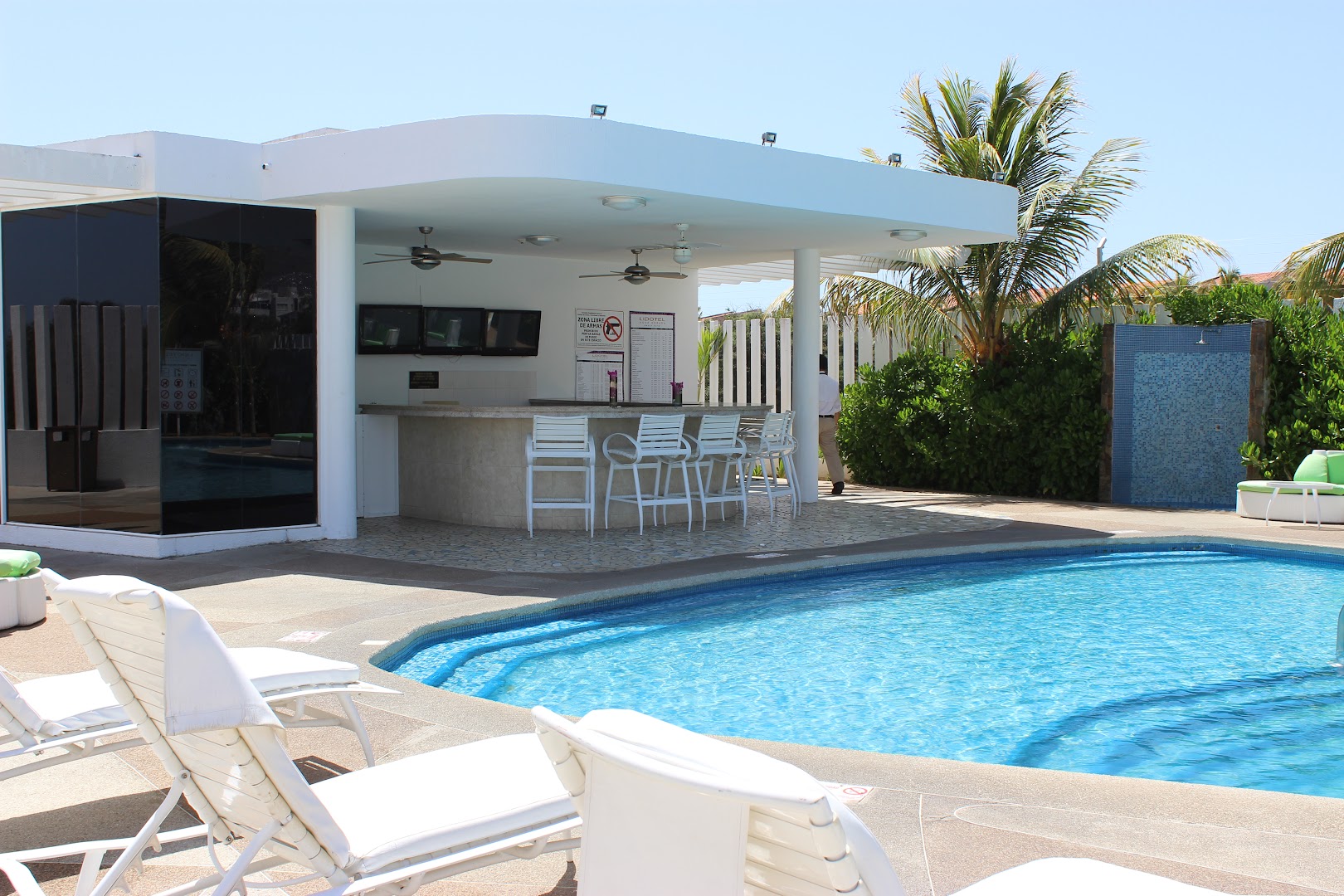 Agua Dorada Beach Hotel · 2