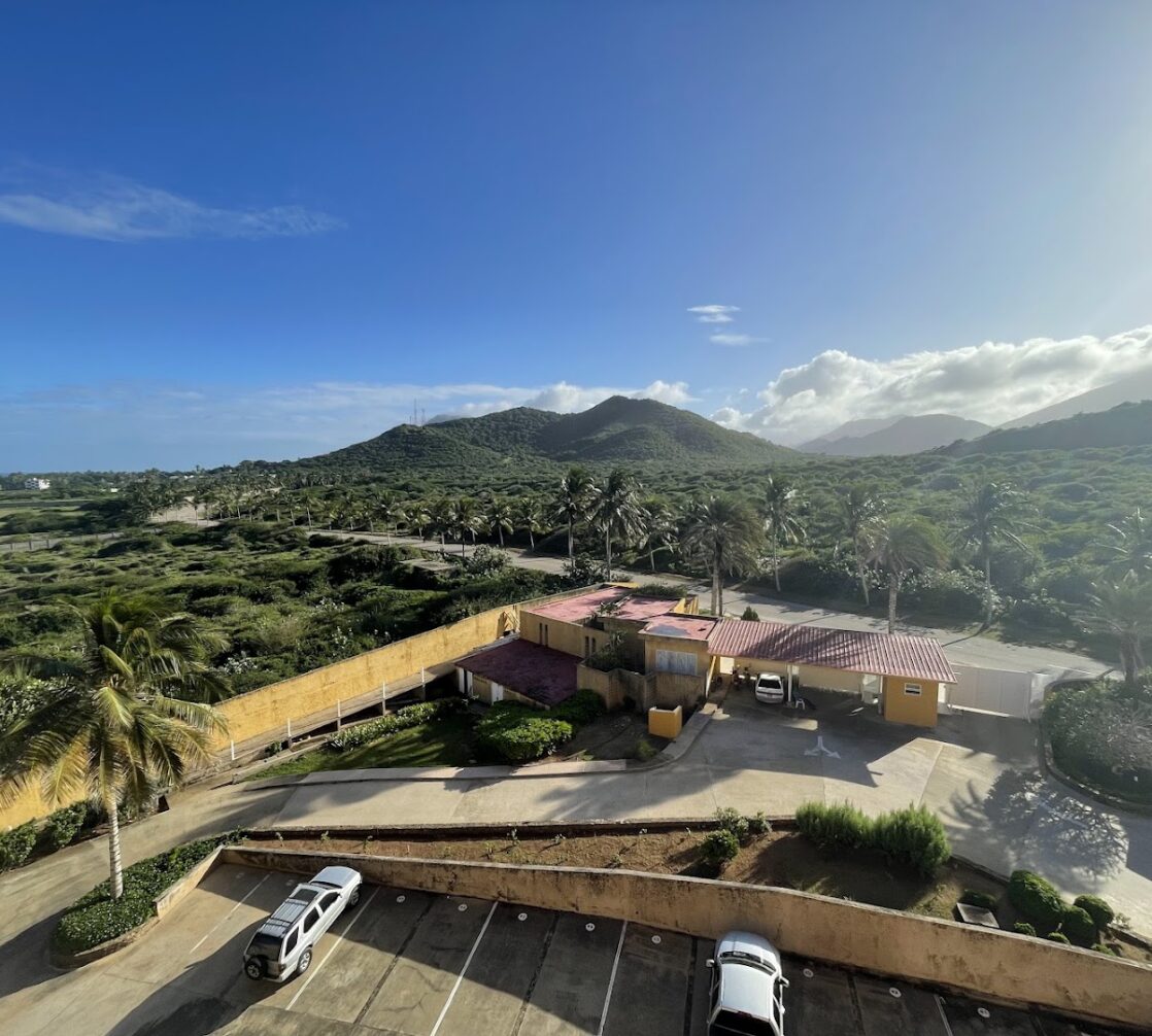 Cimarron Beach · 3